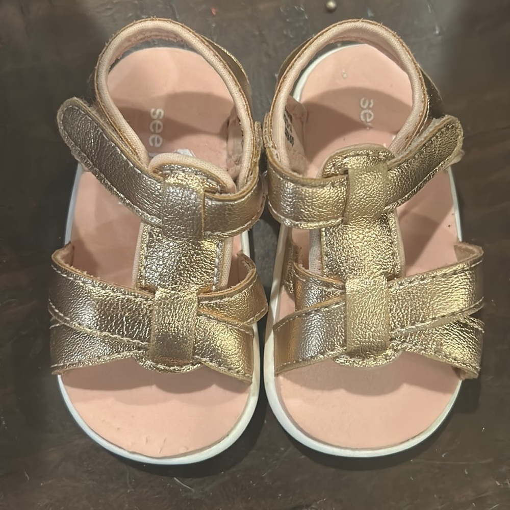 See kai run waterproof sandals